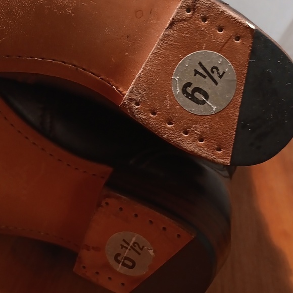 Frye Elegant Brown Leather Knee-High Boots Size 6.5 - Picture 12 of 15